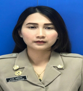 นางสาววราพร พลหินกอง